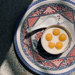 ถั่วทองงาขาว