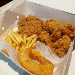KFC ท็อปแลนด์พลาซ่าพิษณุโลก