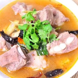 ต้มแซ่บกระดูกอ่อน