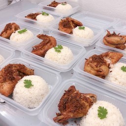 ร้านข้าวมันไก่ไทย ข้าวไก่ทอดอินโด กำแพงแสน