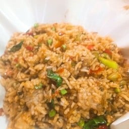 กะเพราข้าวคลุก(หมูทอด)