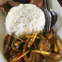 ข้าวแกงหมอสุนี