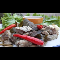 ลวกจิ้มเครื่องใน