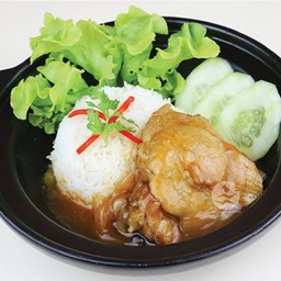 ข้าวไก่อบซอสแดง