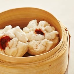 ซาลาเปาไส้หมูแดง