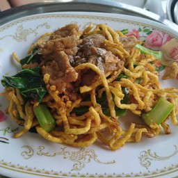 หมี่กรอบผัดซีอิ้วหมูธรรมดา