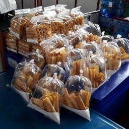 เนยกรอบ นะจ๊ะ