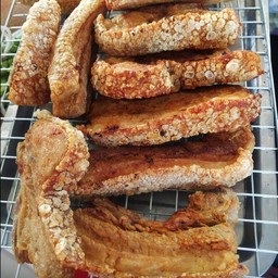 หมูกรอบจร้า