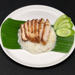 ข้าวหมูทอดไม่ติดมันส์
