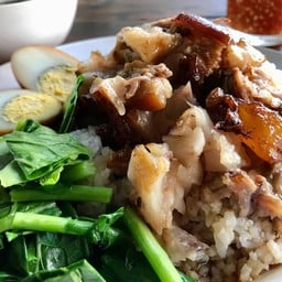 ข้าวขาหมู