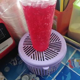 น้ำแดงโซดามะนาว