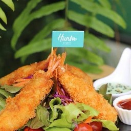 สลัดกุ้งทอด