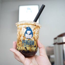 PENGUIN BUBBLE MILK TEA อุทัยธานี