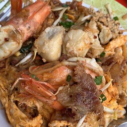 ผัดไทกุ้งสด