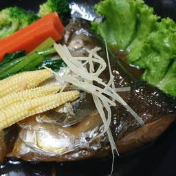 หัวปลาต้มซีอิ้ว