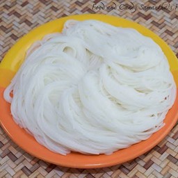 ขนมจีน