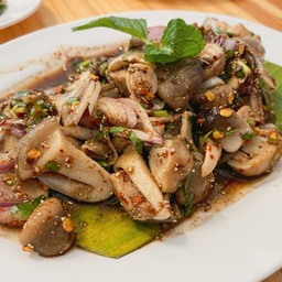 ลาบเห็ดฟาง