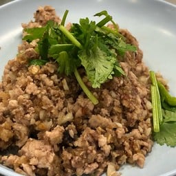 หมูสับผัดหนำเลี้ยบ