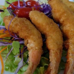 สลัดกุ้งทอด
