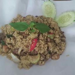 ข้าวผัดเขียวหวาน เน้ือ,กุ้ง,หมึก