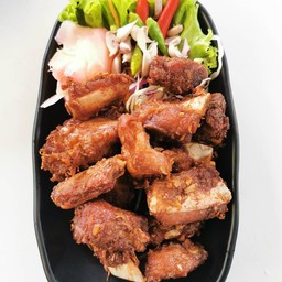 แหมนซี่โครงหมูทอด