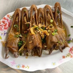 ลิ้นเป็ดตุ๋นพะโล้