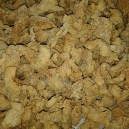 หนังไก่ทอด