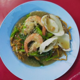 ราดหน้าทะเล หมี่กรอบ