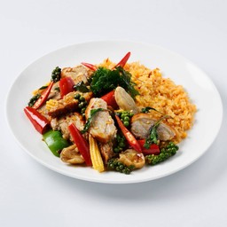 ข้าวผัดมันปูหน้าเป็ดย่างพริกเผากระเพรากรอบ