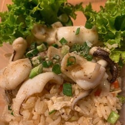 ข้าวผัดปลาหมึก (เล็ก) lineman