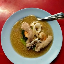 ราดหน้ารวมมิตร เส้นหมี่