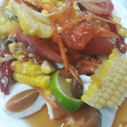 ตำข้าวโพดไข่เค็ม