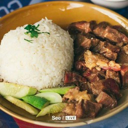 ข้าวหมูตุ๋นพิเศษ