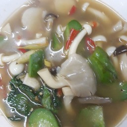 แกงเห็ดรวม