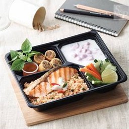 ข้าวผัดน้ำพริกปูแซลมอนแดดเดียว+ปอเปี๊ยะญวนทอด+บัวลอยเผือก