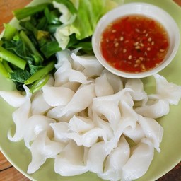 หัวไก่โอกชุดผักลวกน้ำพริก