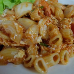 ผัดมักกะโรนีกุ้ง