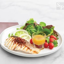 สลัดคีนัว-ปลากะพงจัมโบ้ย่าง