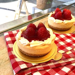 สตอเบอรี่ชีสเค้ก สไตล์ อเมริกัน