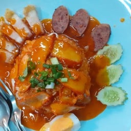 ข้าวหมูแดง หมูกรอบ