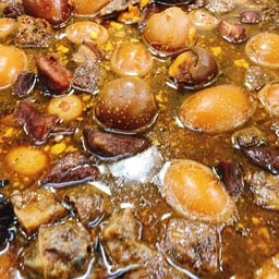 ไข่พะโล้(กับข้าว)