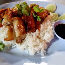 ร้านอร่อยลิ้นฟินเวอร์ ร้อยเอ็ด