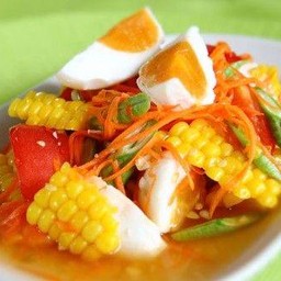 ตำข้าวโพดไข่เค็ม