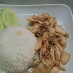 ไก่กระเทียม