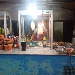 ร้านลาบร้อยเอ็ดบางปะกอก