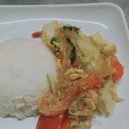 ผัดวุ้นเส้นกุ้ง