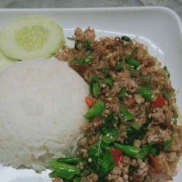 กระเพราวุ้นเส้นหมูสับ