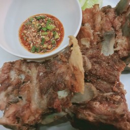 เล้งทอด จิ้มแจ่ว