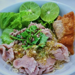ก๋วยเตี๋ยวหมูมะนาว