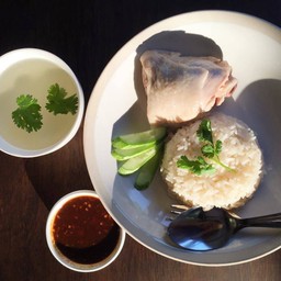 ข้าวมันไก่ต้มเจ้าสัว